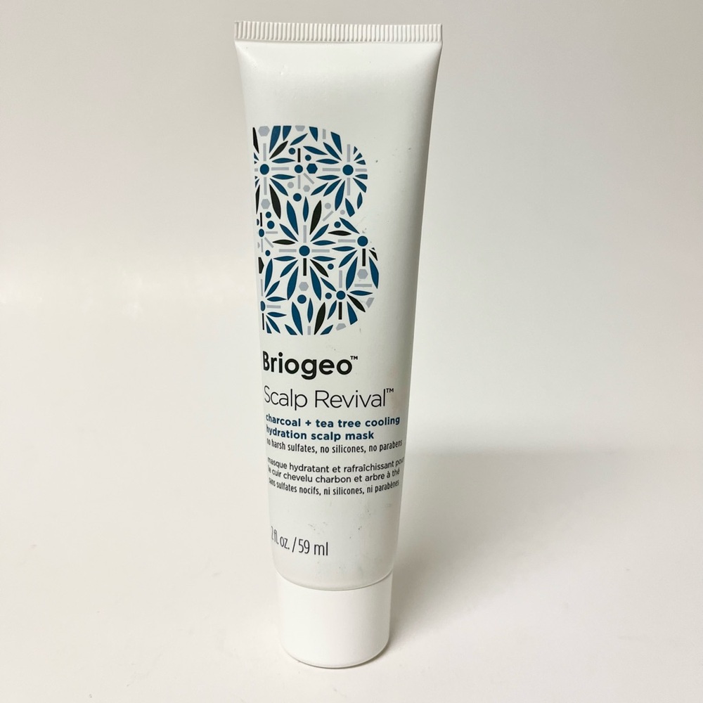 Briogeo
Scalp Revival™ Charcoal + Tea Tree Cooling Hydration scalp Mask 59ml